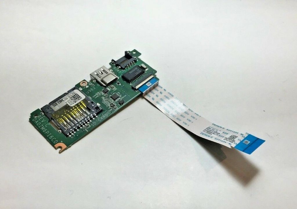 Dell Inspiron 11, 3138 SD кардридер Usb с лентой DA0ZM6PI6C0