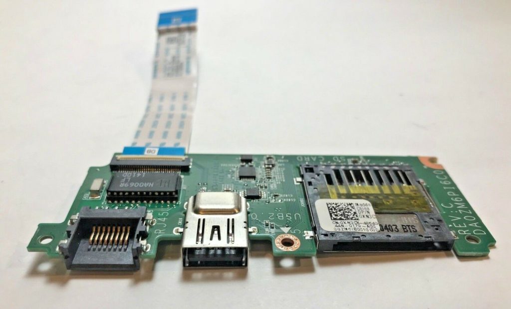 Dell Inspiron 11, 3138 SD кардридер Usb с лентой DA0ZM6PI6C0